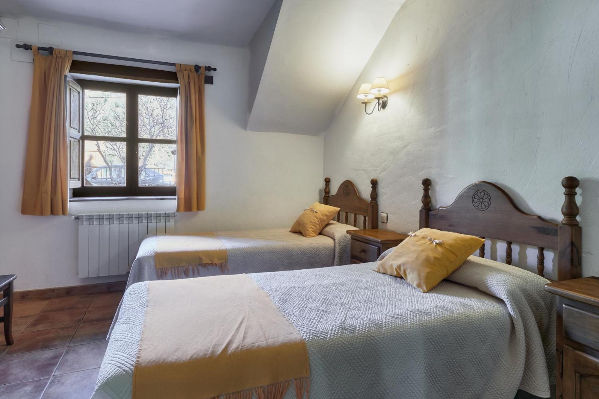 Aldaron Guest House Boca de Huergano Luaran gambar